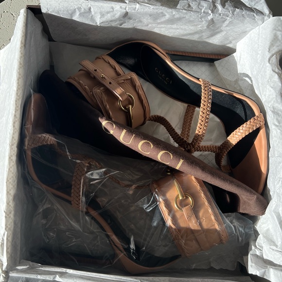 GUCCI Ursula Braided Sandals in a Blush/Nude Color (Size 40) - Picture 8 of 9